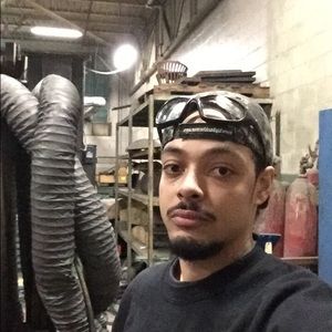 Meet your Posher, Jj